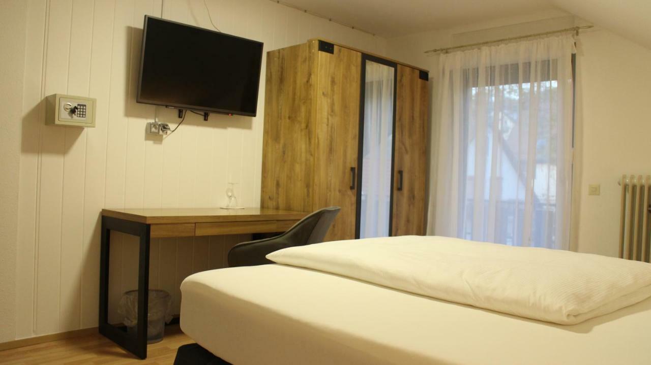 Hotel Glas Fluorn-Winzeln Exterior foto